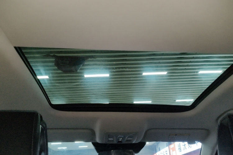 Changan UNI-K iDD 2023 car image #20