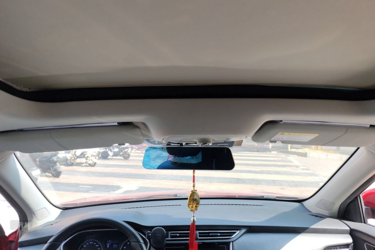 Roewe RX3 2019 изображение автомобиля #20