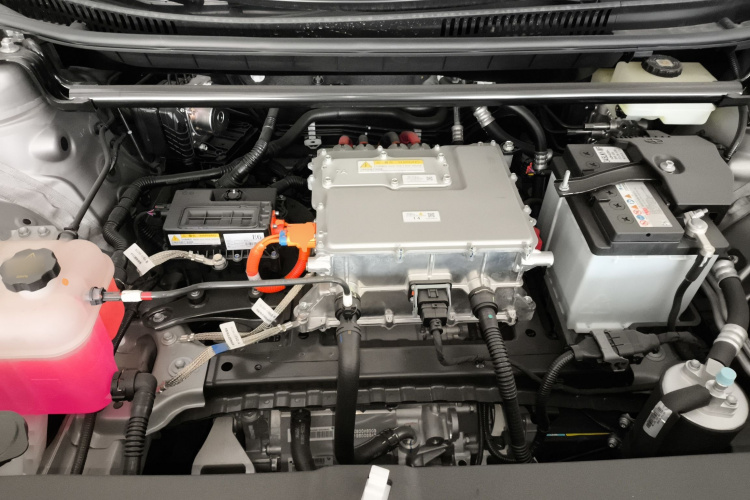 Toyota bZ5 2025 car image #20