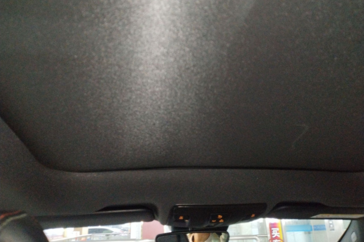 Mercedes-Benz GLA AMG 2018 imagem de carro #20