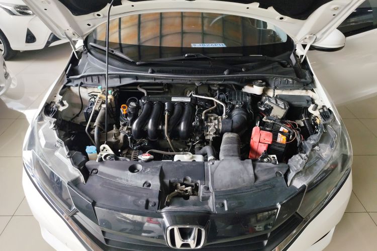 Honda Greiz 2016 صورة سيارة #20