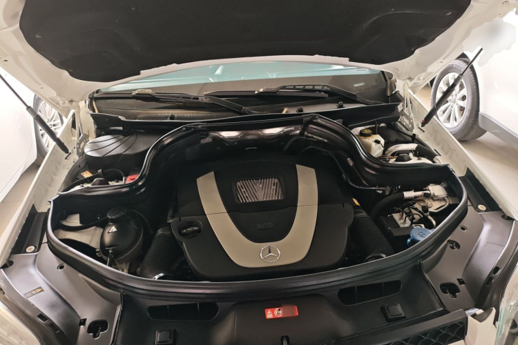 Mercedes-Benz GLK Class 2015 car image #20