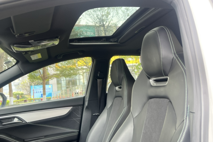 JAC A5 PLUS 2023 immagine di auto #20