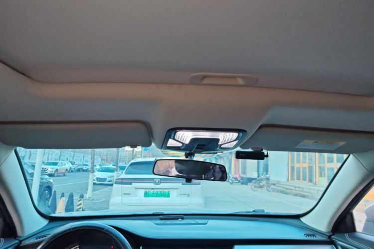 Changan CS85 Coupe 2019 car image #20