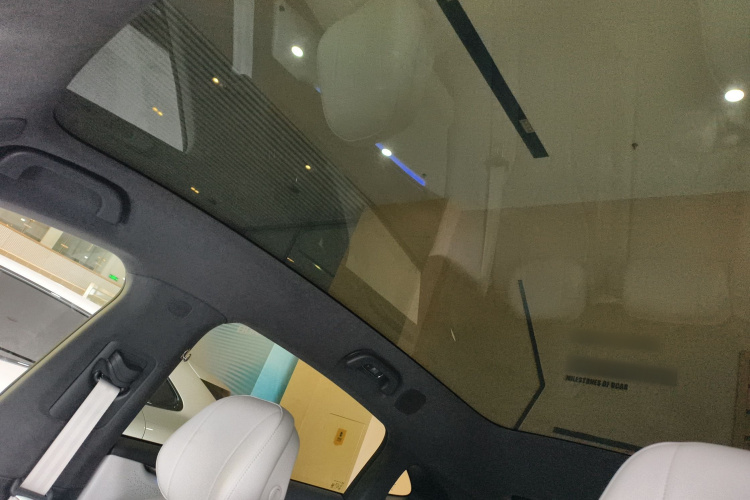 Xpeng G7 2025 #20 Xpeng G7 2025 car image #20