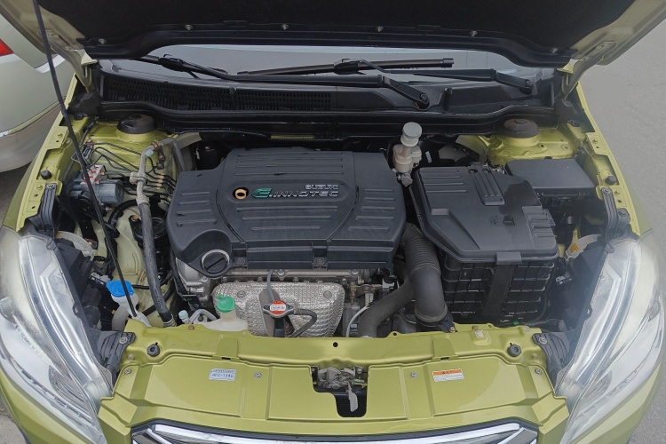 Suzuki S-Cross 2014 صورة سيارة #20