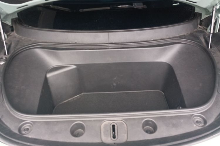 Avatr 11 2022 car image #20