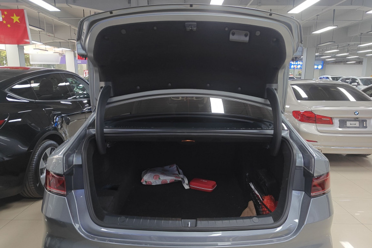 BYD Qin Plus 2022 #20 BYD Qin Plus 2022 car image #20