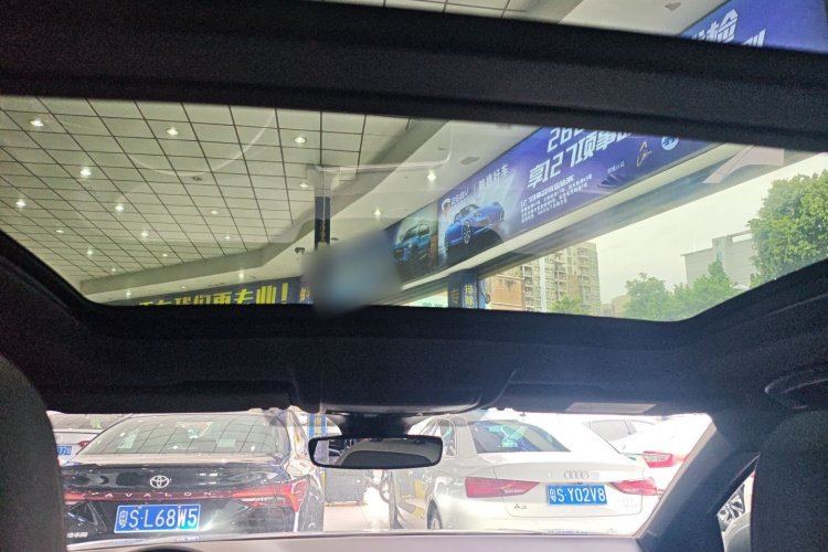 T-Roc 2023 car image #20