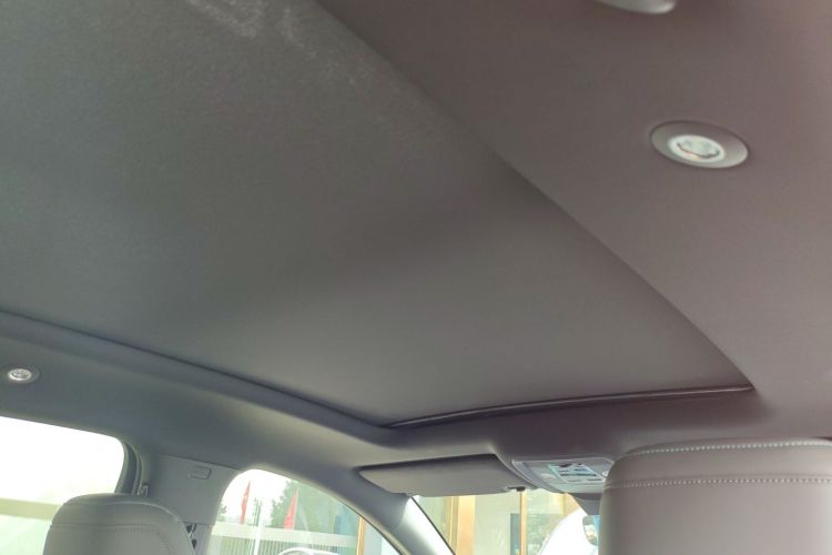 BYD SongL DM-i 2025 car image #20