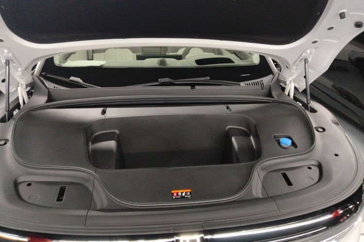 Zeekr 7X 2025 car image #20