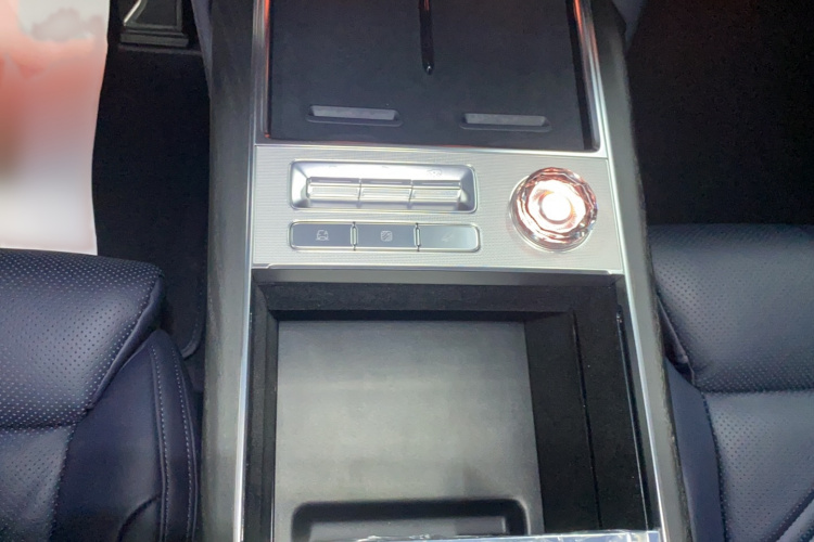 Zeekr 9X 2025 car image #20