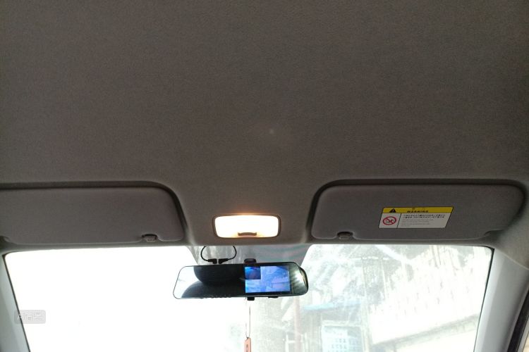 Hyundai Reina 2019 car image #20