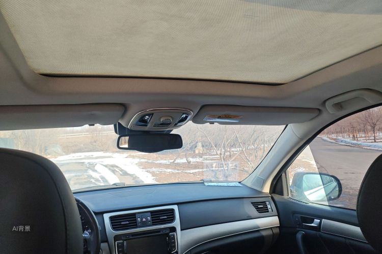 Haval H8 2017 car image #20