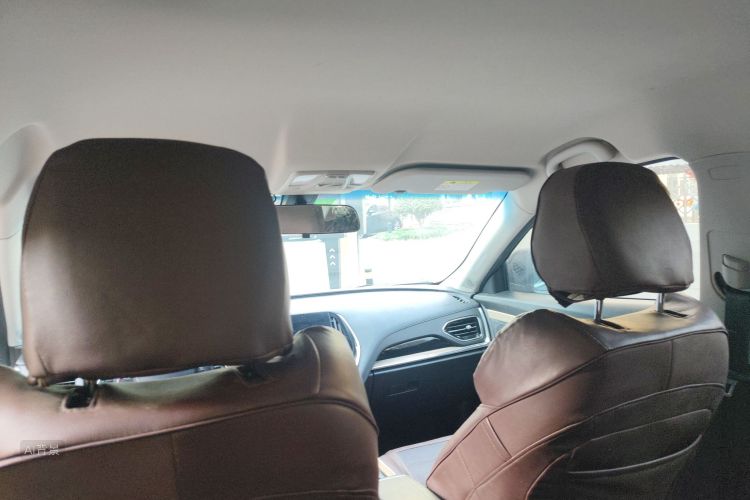 Jetour X70 2021 صورة سيارة #20