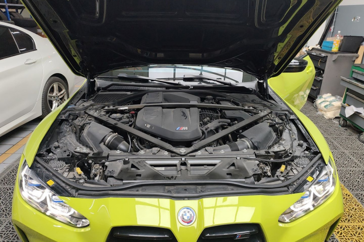 BMW M4 2023 #20 BMW M4 2023 car image #20