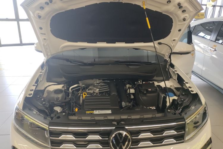 Volkswagen T-Cross 2021 car image #20