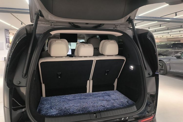 理想汽车 理想MEGA 2025 汽车图片 #20