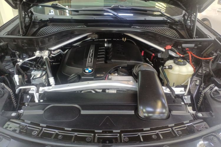 BMW 2020 car image #20