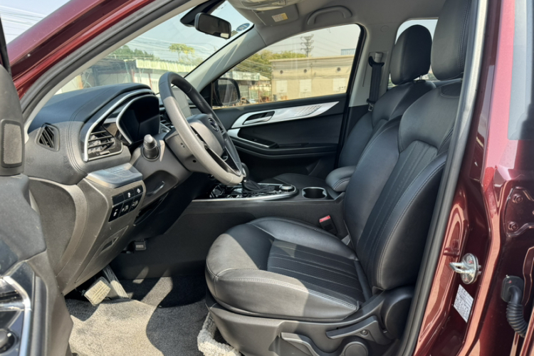 Soueast DX7 2019 car image #20