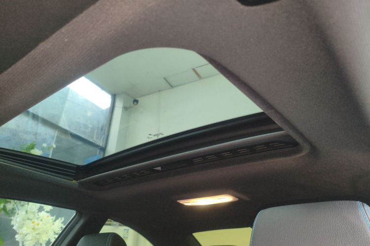 BMW M2 2018 car image #20