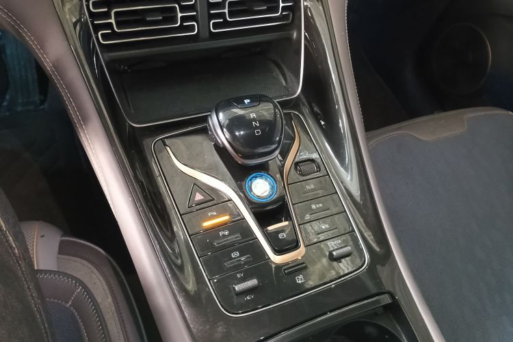 BYD Frigate 07 2023 immagine di auto #20