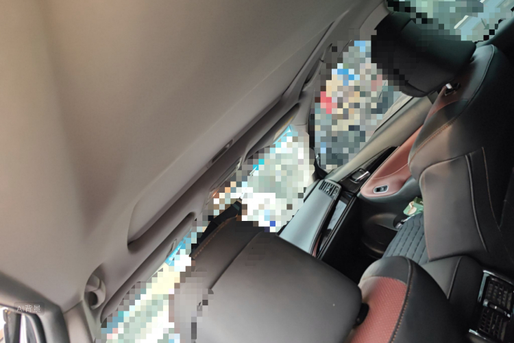 丰田 皇冠 2017 汽车图片 #20