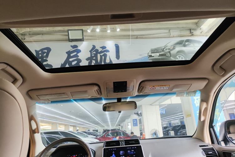 Toyota 2018 #20 Toyota 2018 car image #20