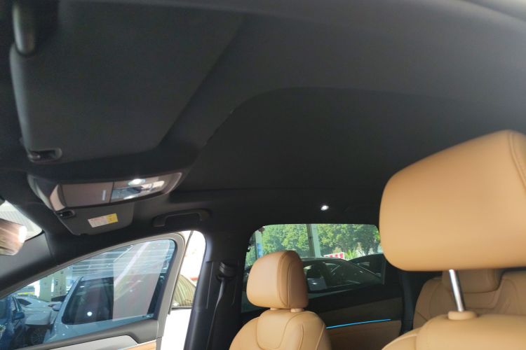 BYD SongL DM-i 2025 car image #20