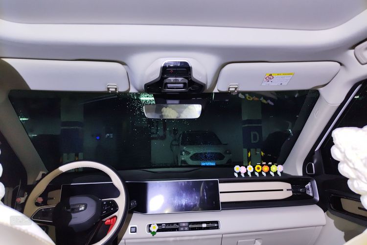 GEELY ICON 2022 car image #20