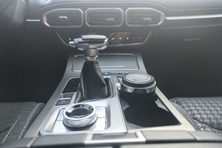 Jetour X70 PLUS 2021 car image #20