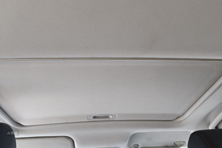 Soueast DX3 2018 #20 Soueast DX3 2018 صورة سيارة #20