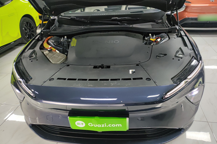 NIO ET7 2023 car image #20