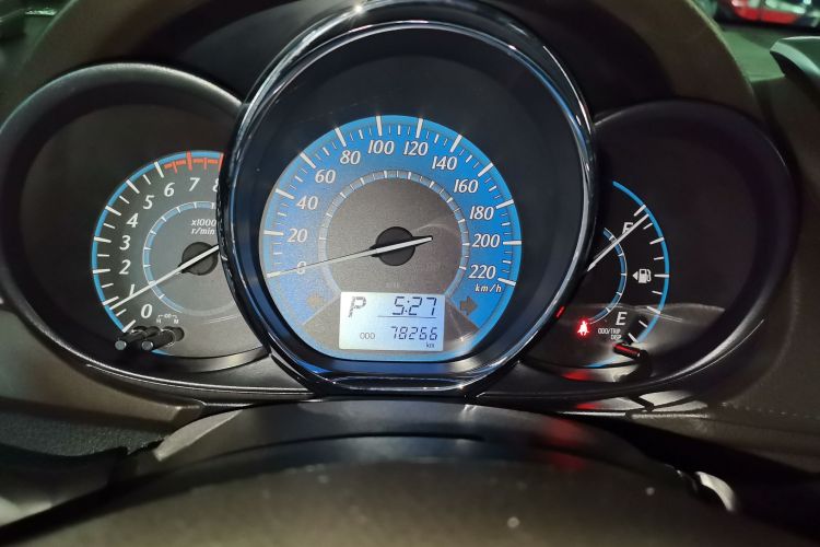 Toyota Yaris L Zhixuan 2015 imagem de carro #20