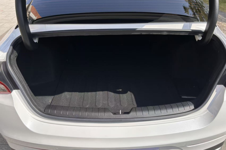 起亚 起亚K5 2022 汽车图片 #20