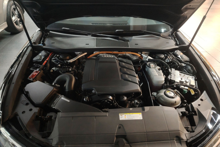 Audi A6L New Energy 2020 #20 Audi A6L New Energy 2020 car image #20