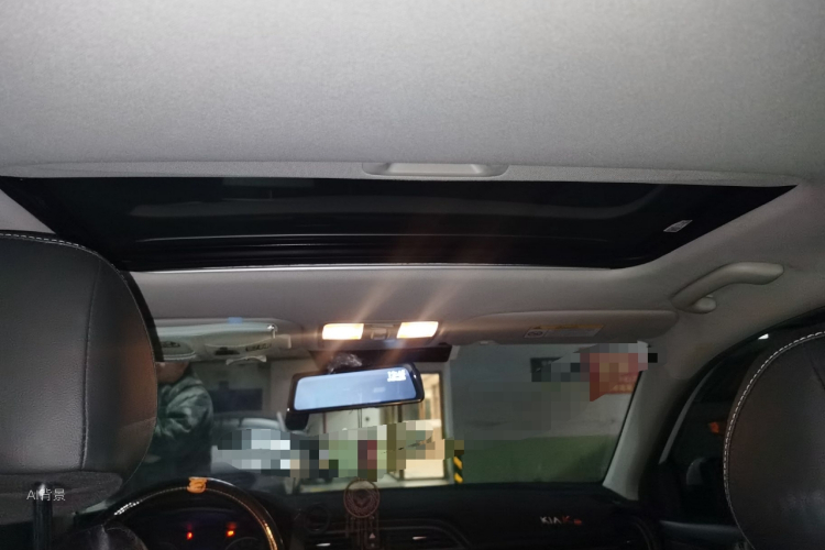 起亚 起亚K2 2018 汽车图片 #20