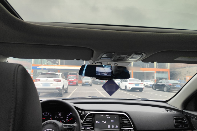 Kia K5 2017 изображение автомобиля #20