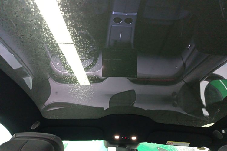 MI YU7 2025 car image #20