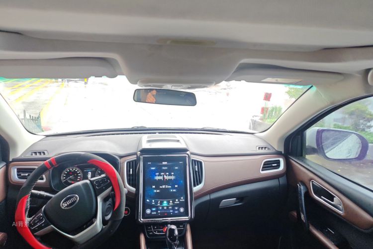 SWM X7 2018 изображение автомобиля #20