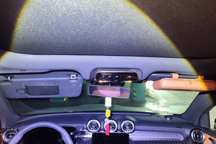 Mercedes-Benz GLC Class 2024 immagine di auto #20