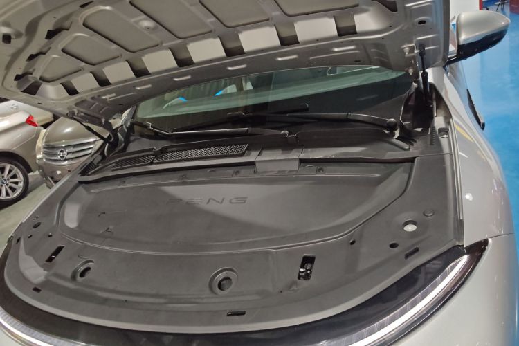 Xpeng G6 2025 صورة سيارة #20