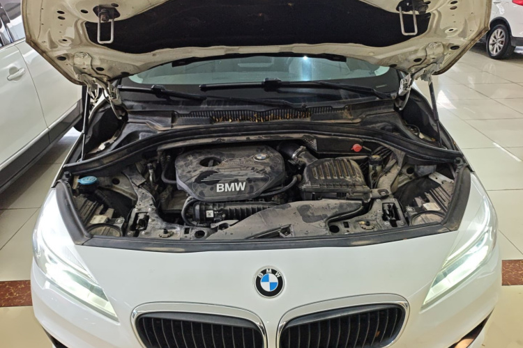 BMW 2 Series Tourer 2016 car image #20