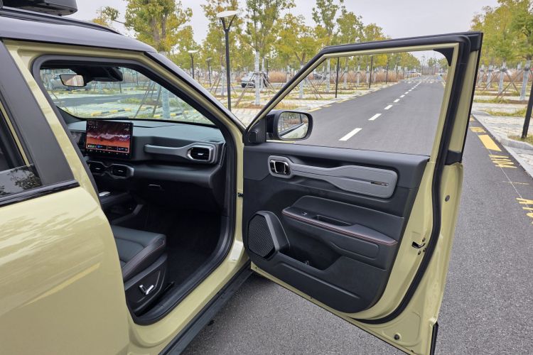 GEELY Cowboy 2024 car image #20