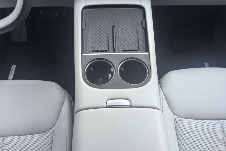 Xpeng G6 2023 immagine di auto #20