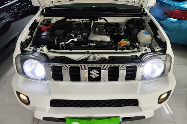 Suzuki Jimny (Imported) 2017 immagine di auto #20