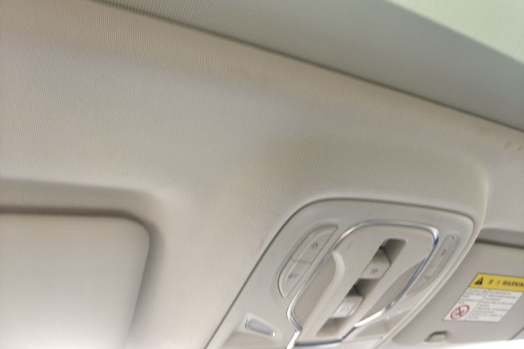 MG HS New Energy 2020 immagine di auto #20