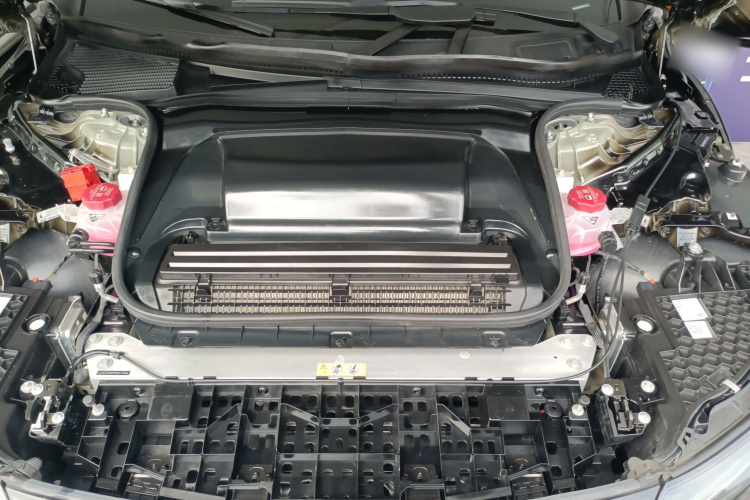 Mercedes-Benz EQE Class 2023 car image #20