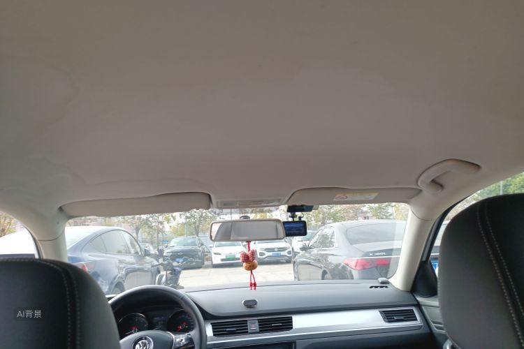 Volkswagen C-Trek 2018 immagine di auto #20