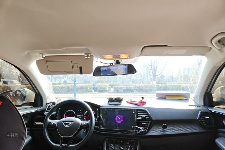 VS5 2019 car image #20